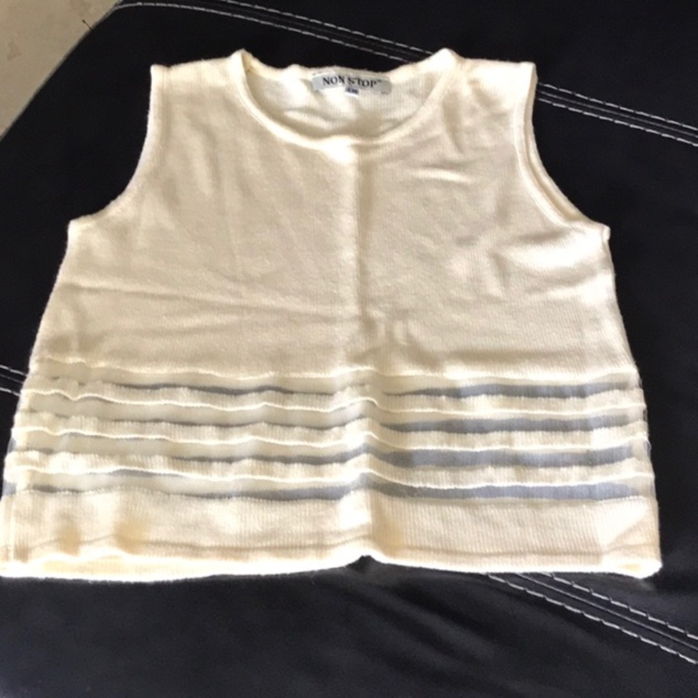 Very cute women’s top